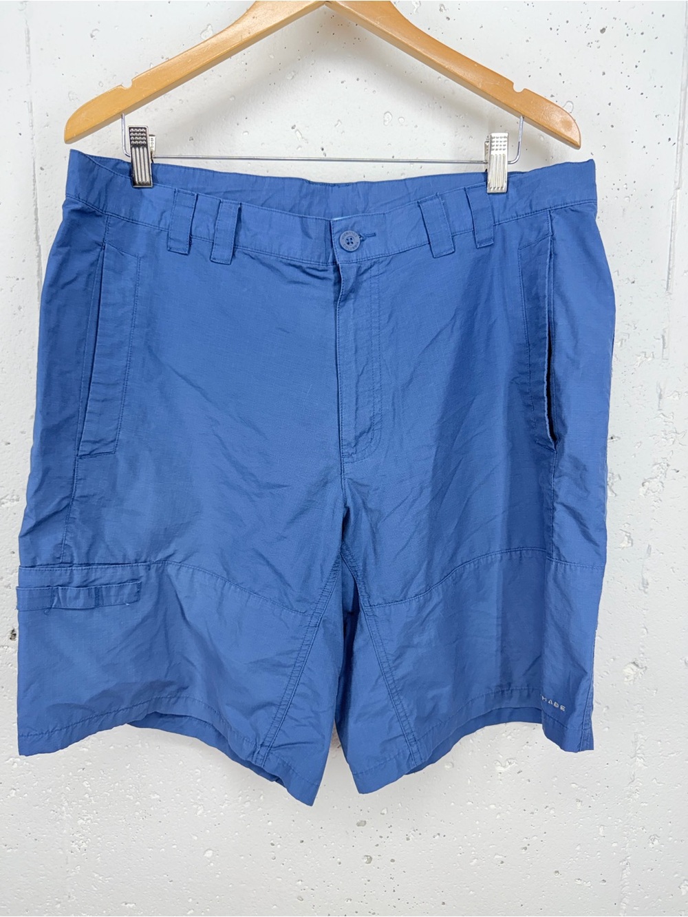 Columbia PFG Men's size 38 Blue‎ Omni Shade Cargo Shorts